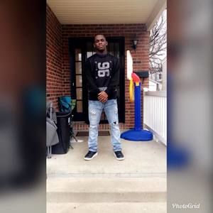 Meet your Posher, Mekale